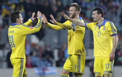 Збірна України вирушила на матч з Іспанією до Севільї