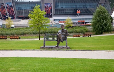 У парку Донбас Арени з’явиться скульптура Луческу