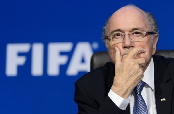 Блаттер відсторонений від посади глави ФІФА на три місяці