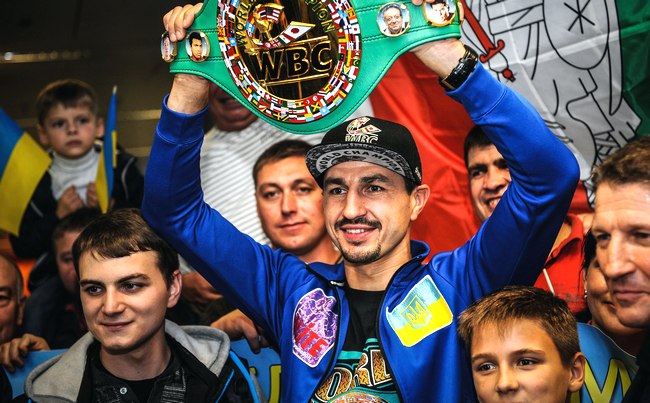 “Кличко так не встречают, как встречают Постола”: чемпион мира привез в Украину пояс WBC (ФОТО)