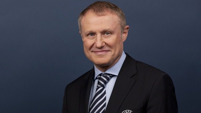 Почетный президент ФФУ и вице-президент УЕФА Григорий Суркис считает, что у Киева есть хорошие шансы, чтобы принять финал Лиги чемпионов-2018.