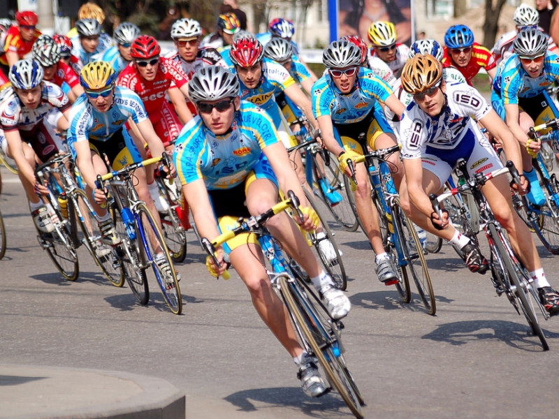 Міжнародна велогонка Race Horizon Park вперше пройде по “Олімпійському кільцю”