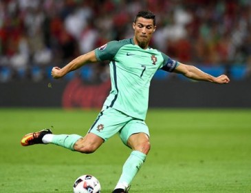 Роналду: Франція – фаворит фіналу, але виграє Португалія