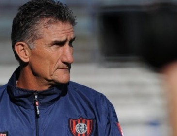 Новим тренером збірної Аргентини з футболу призначено Едгардо Баусу