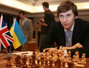 Екс-українець Карякін і Карлсен розіграють шахову корону у Нью-Йорку