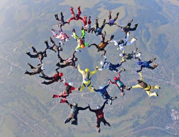 Українські парашутисти встановили національний рекорд