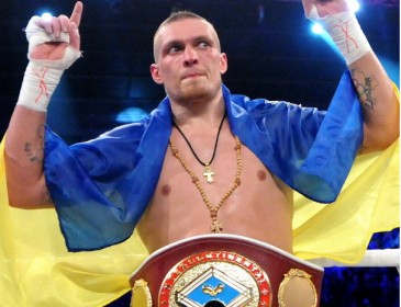 ФОТОФАКТ. Олександр Усик визнаний боксером року за версією WBO