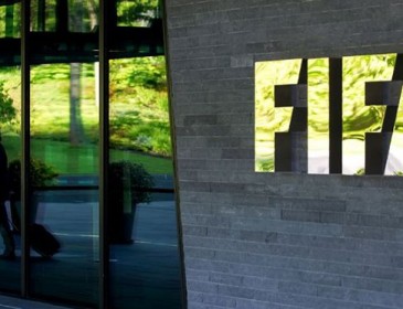 ФІФА відповість у суді за обмеження на трансфери неповнолітніх