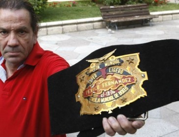 Екс-чемпіон світу з боксу Педро Фернандес помер в Сарагосі