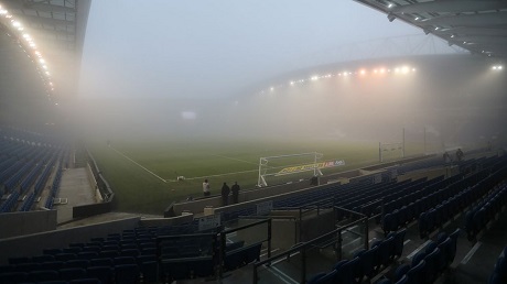 В Англії перенесли матч через туман