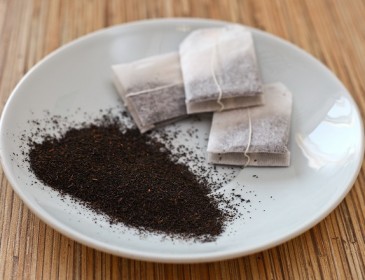 Чорна смерть: Вчені розповіли як чай в пакетиках шкодить організму