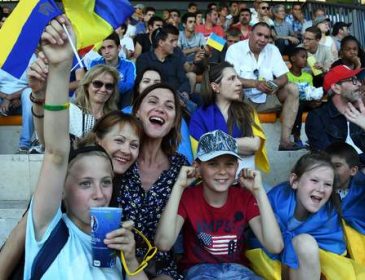 На матч Хорватія – Україна вирушило 27 автобусів з українськими уболівальниками