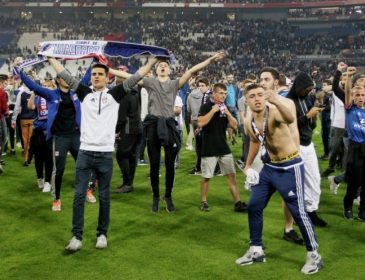 УЄФА покарає Ліон та Бешикташ за дії власних фанатів