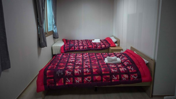 В олімпійському селищі Пхенчхана-2018 не вистачає спальних місць