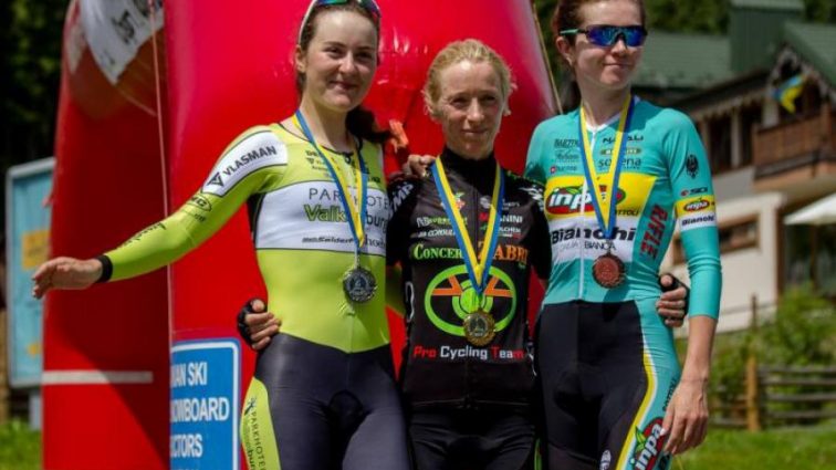 Досвідчена велосипедистка стала переможницею чемпіонату України
