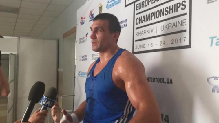 Вихрист здобув для Україні третє золото Чемпіонату Європи з боксу