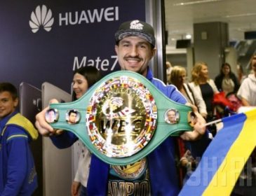 Екс-чемпіон світу з боксу Постол проведе бій в Києві в середині вересня