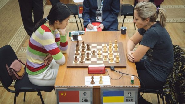 Дві українські шахістки вилетіли з чемпіонату світу в Росії