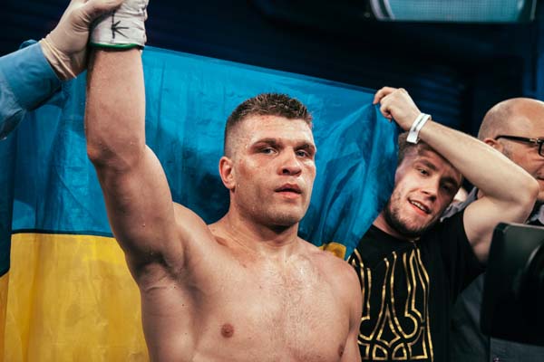 Сергію Дерев’янченку запропонували боксувати за звання претендента на чемпіонський пояс