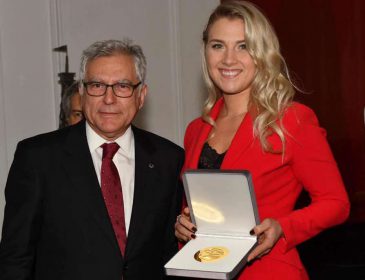 Фехтувальниця Ольга Харлан отримала престижну нагороду за перемогу в Кубку світу