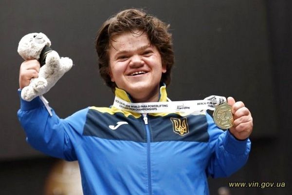Знай наших: Українська спортсменка стала найкращою пауерліфтеркою планети